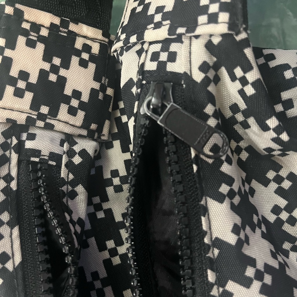 Baggu Pixel Gingham Medium Crescent - image 4